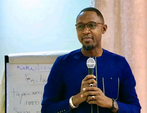 La Démocratie, une valeur transculturelle : Réflexions pour une pédagogie civique contemporaine